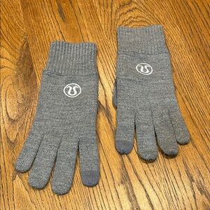 Lululemon Gray Knit Gloves with Logo